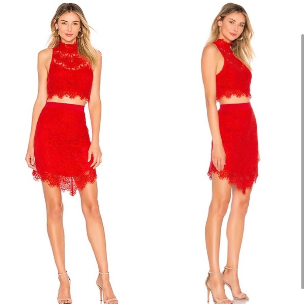 NWT FREE PEOPLE RED EYELASH LACE 2 PIECE SKIRT SET